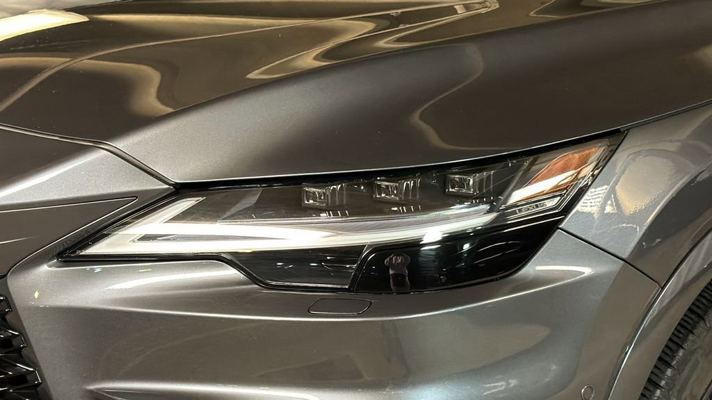 Certified 2025 Lexus RX 500h F Sport w/ Convenience Package image 5