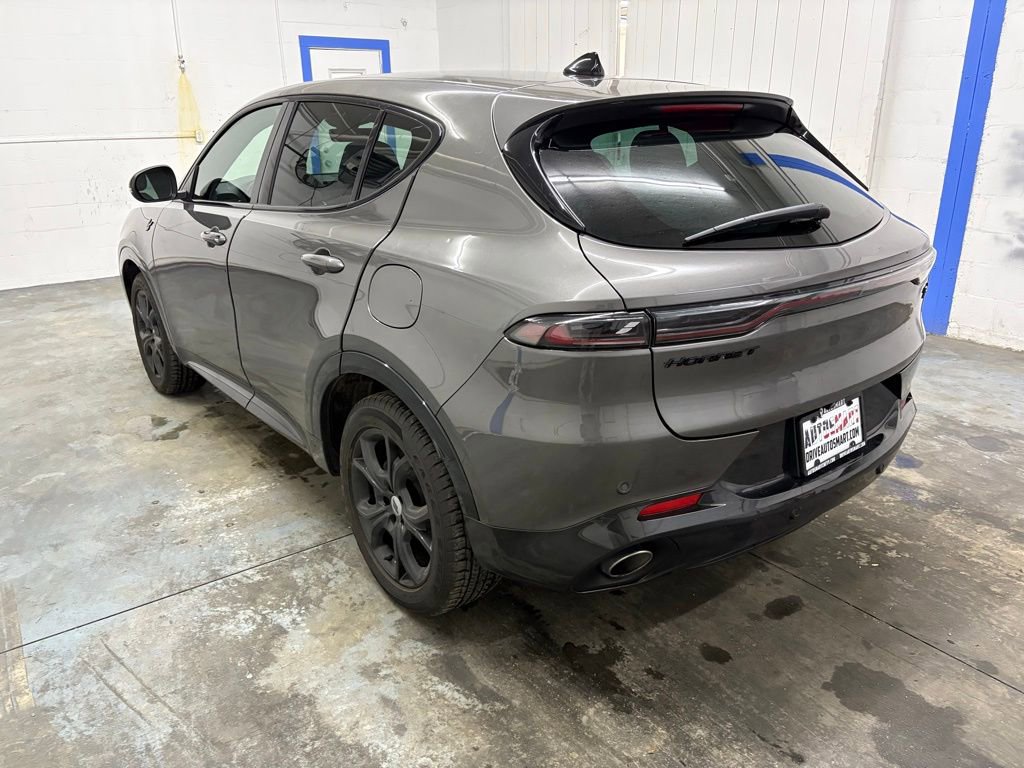Used 2024 Dodge Hornet R/T w/ R/T Blacktop Package image 5