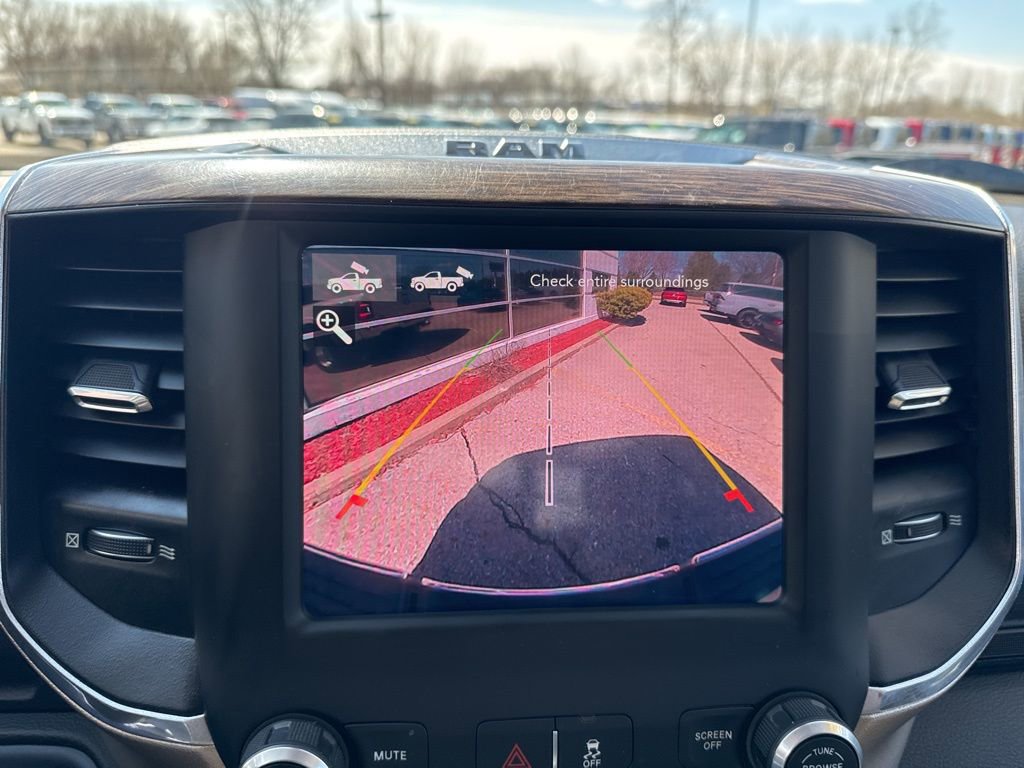 Used 2019 RAM 3500 Laramie image 15