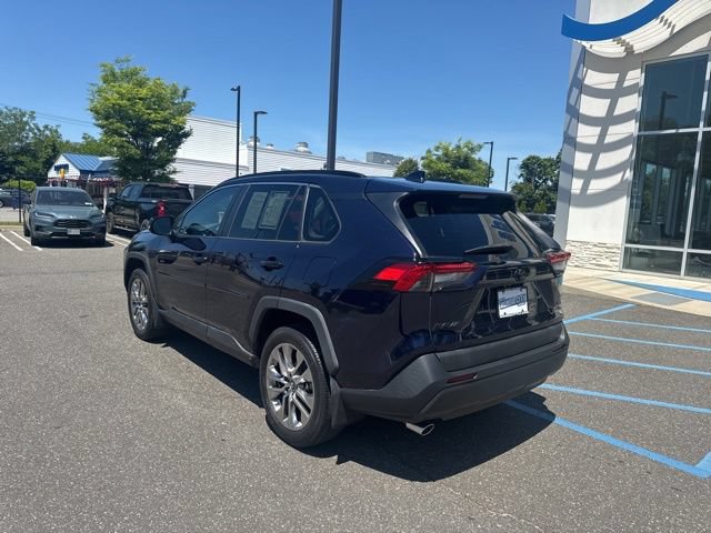 Used 2020 Toyota RAV4 XLE Premium AWD/4WD image 6
