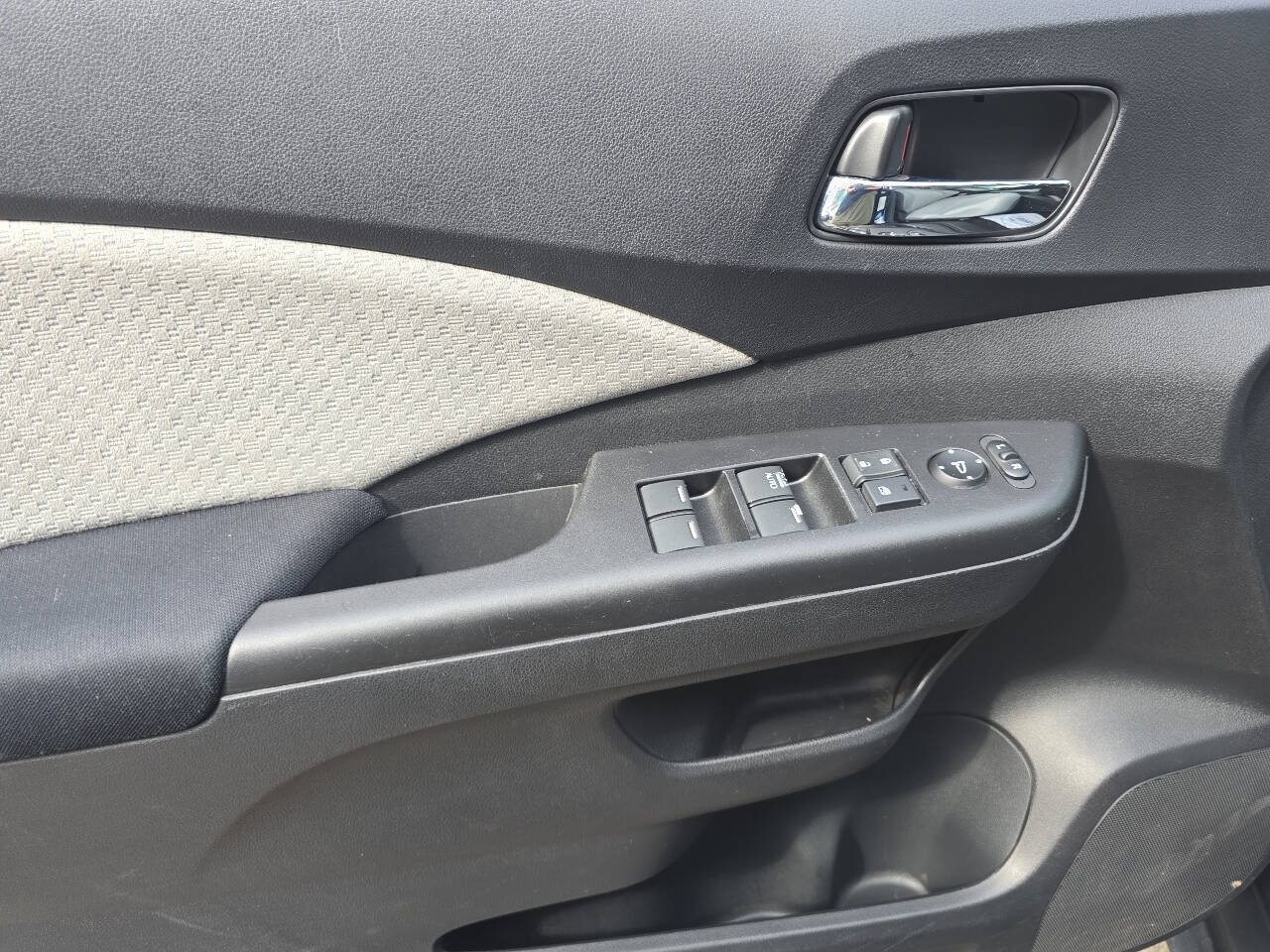 Used 2015 Honda CR-V EX image 12