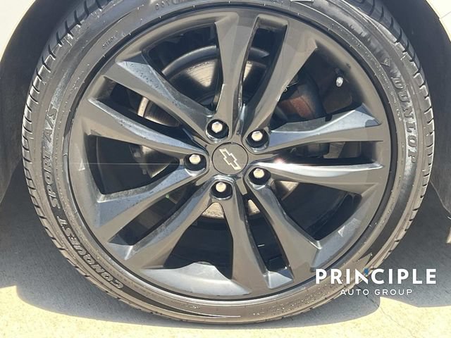 Used 2023 Chevrolet Malibu LT w/ Sport Edition FWD image 4