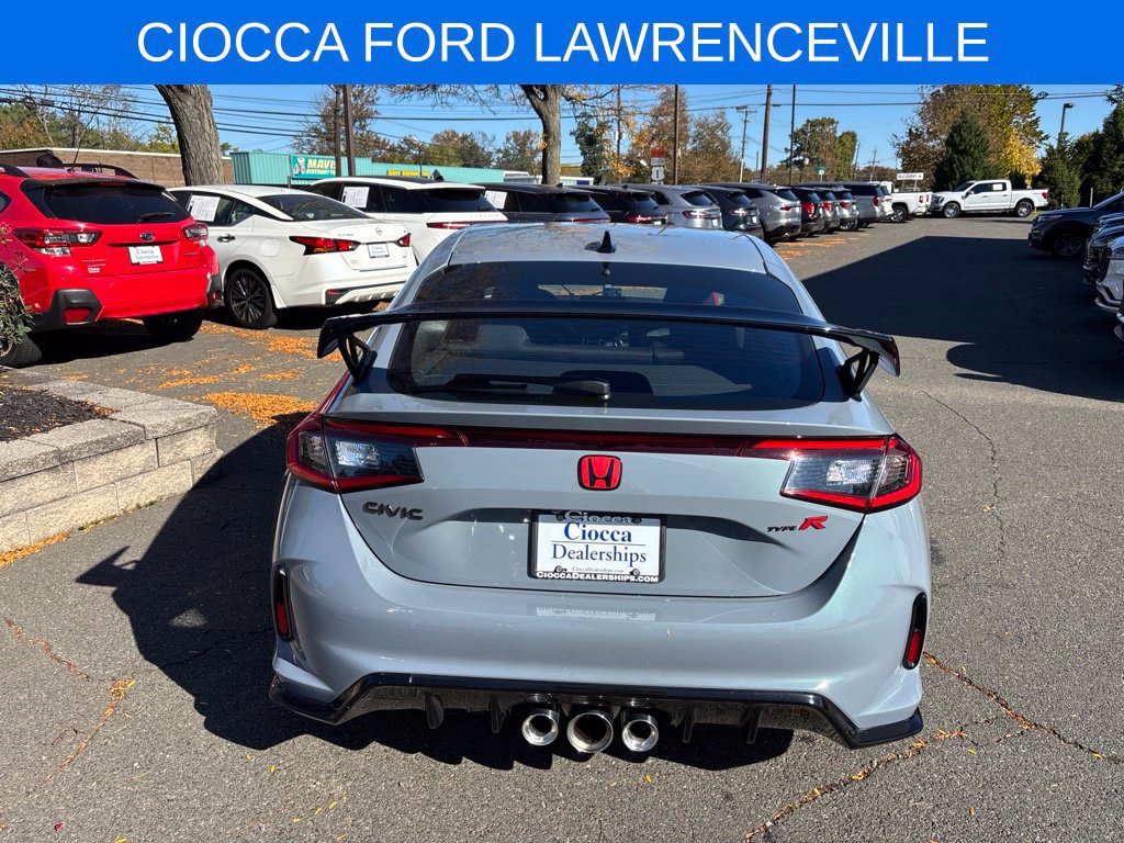 Used 2023 Honda Civic Type R image 6