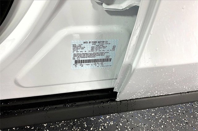 New 2026 Ford Maverick Lariat w/ Black Appearance Package image 8