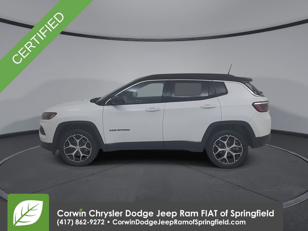Used 2024 Jeep Compass Limited image 9