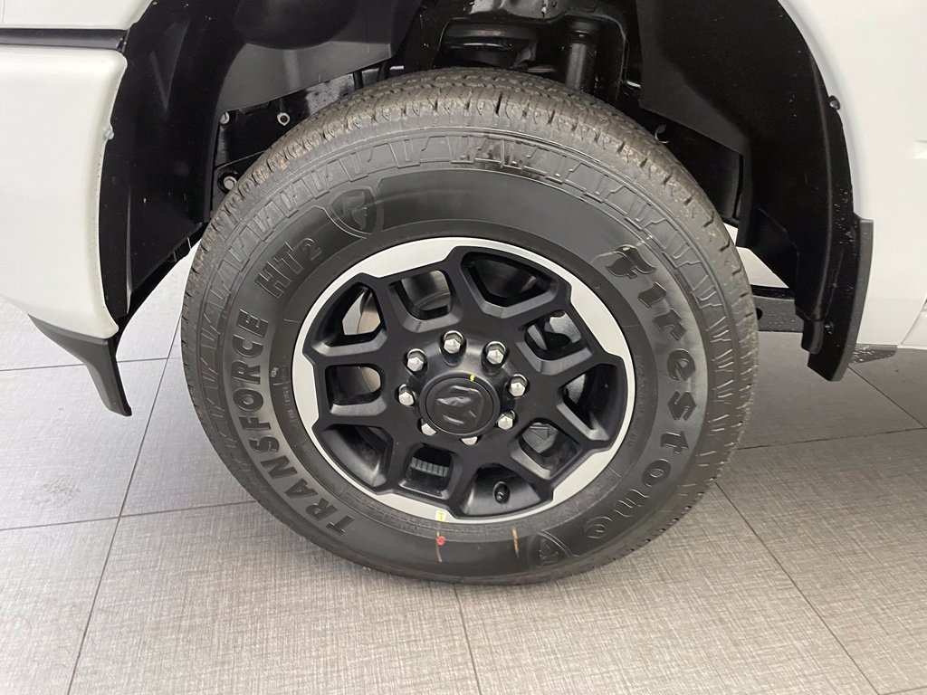 New 2026 RAM 2500 Laramie AWD/4WD image 10