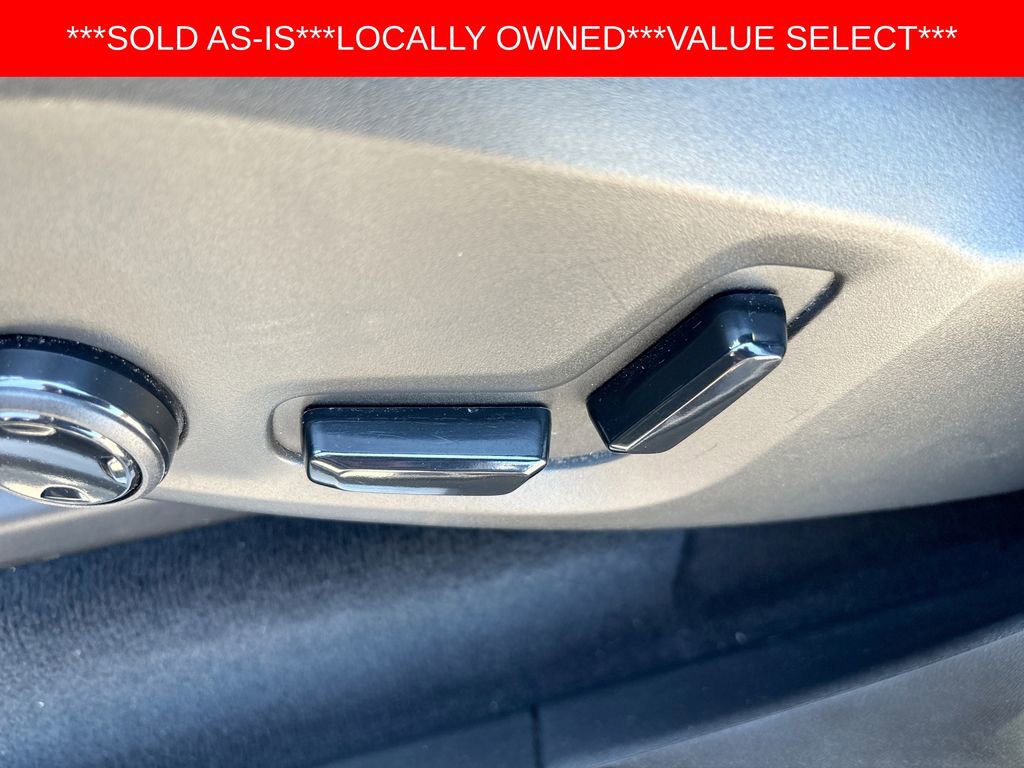 Used 2018 Volvo XC90 T5 Momentum w/ Convenience Package AWD/4WD image 14