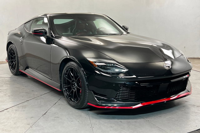 Used 2024 Nissan Z NISMO w/ Floor Mat Package RWD image 7