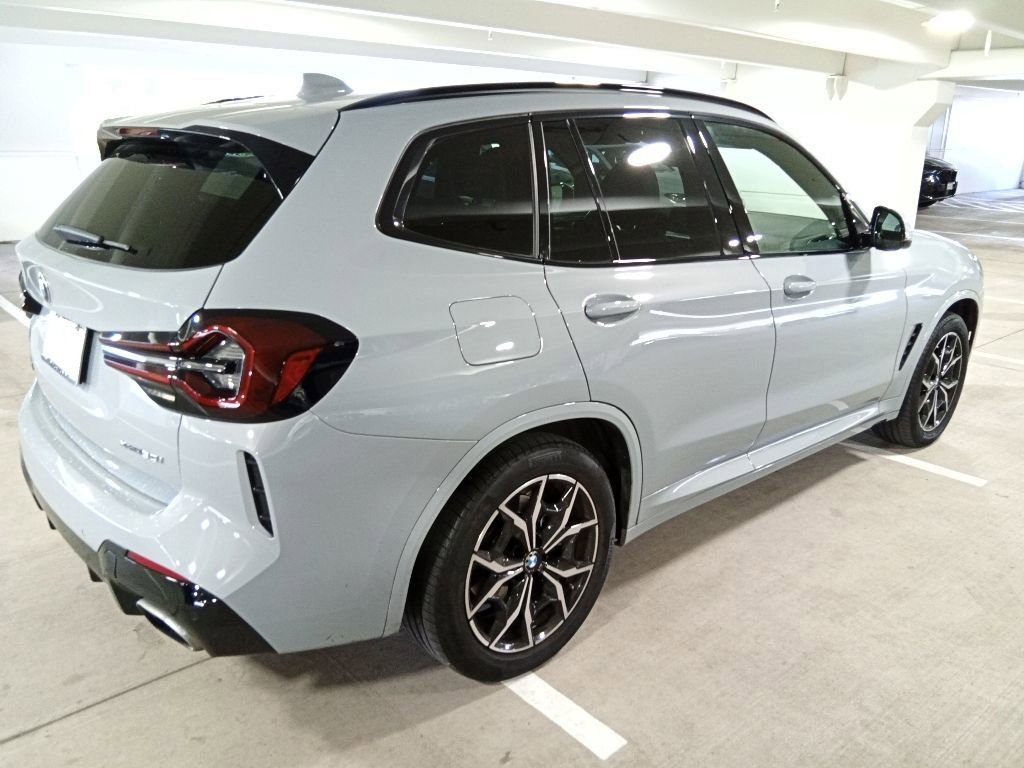 Certified 2023 BMW X3 xDrive30i w/ M Sport Package AWD/4WD image 5