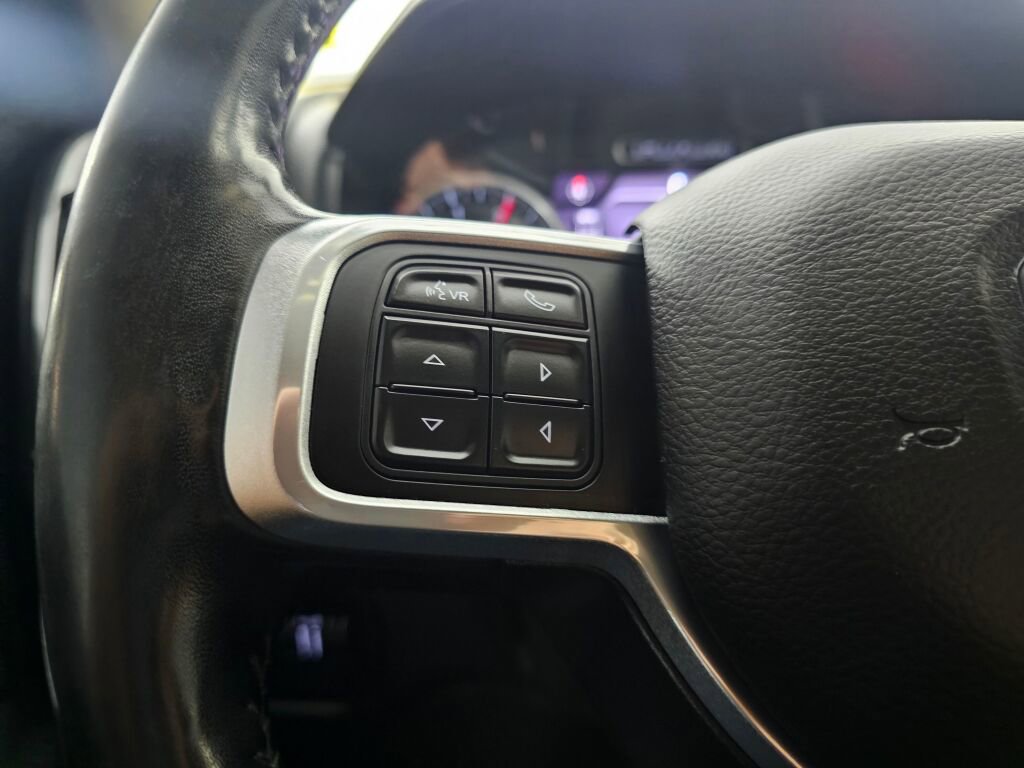 Used 2020 RAM 2500 Laramie image 22