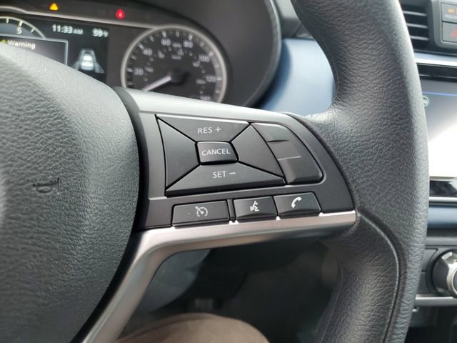 New 2025 Nissan Versa SV w/ Trunk Package FWD image 21