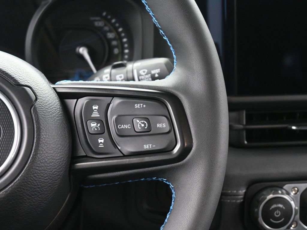 Used 2025 Jeep Wrangler Unlimited Rubicon 4xe w/ Safety Group image 29