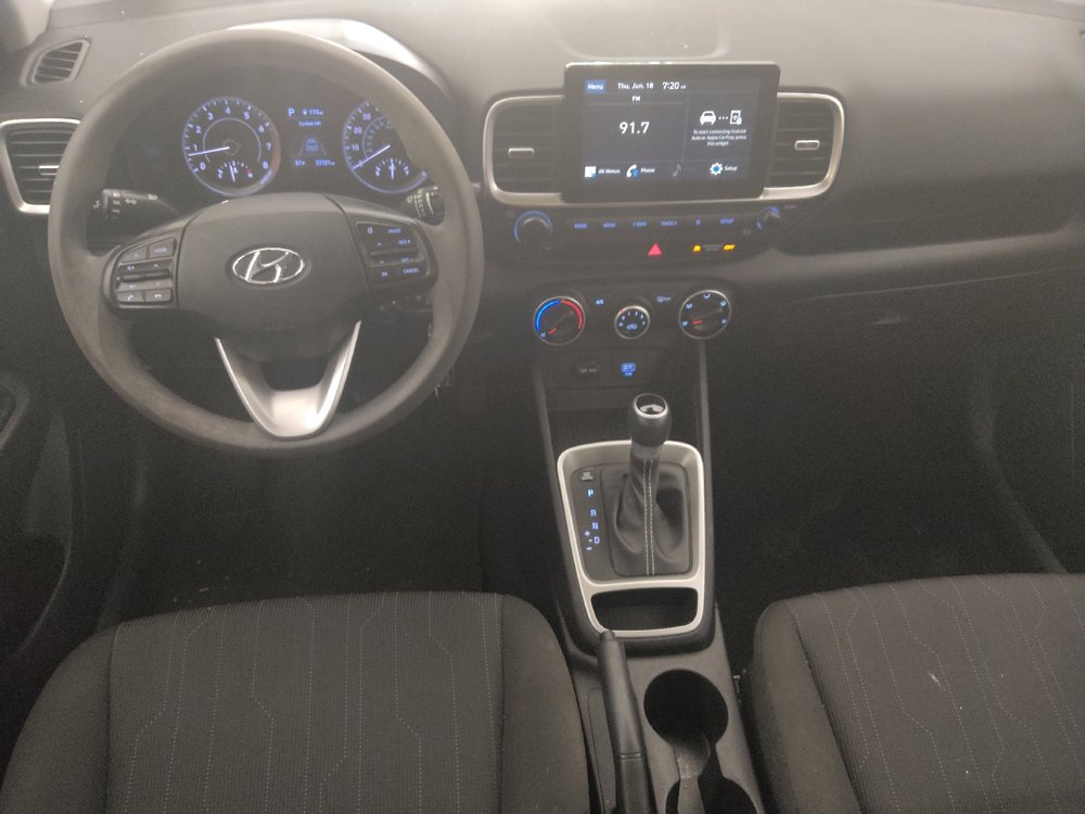 Used 2021 Hyundai Venue SE FWD image 22