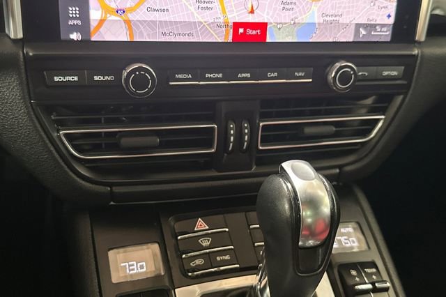 Used 2021 Porsche Macan image 26