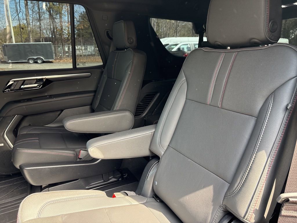 Used 2025 Chevrolet Tahoe RST w/ Comfort Package image 24