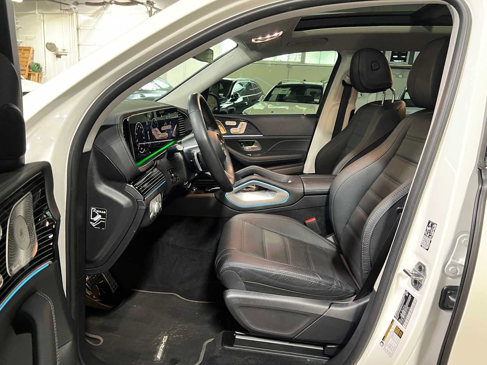 Used 2024 Mercedes-Benz GLS 580 4MATIC image 22