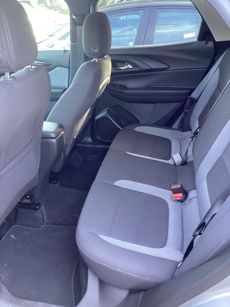 Used 2025 Chevrolet TrailBlazer LT image 13