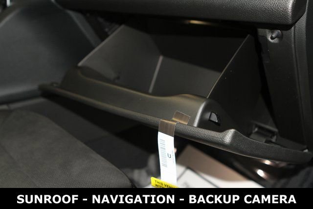 New 2025 Jeep Grand Cherokee L Altitude image 24