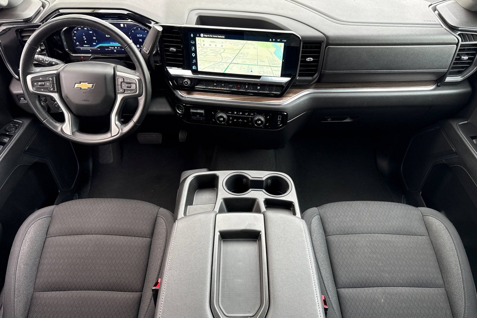 Used 2025 Chevrolet Silverado 1500 LT AWD/4WD image 10
