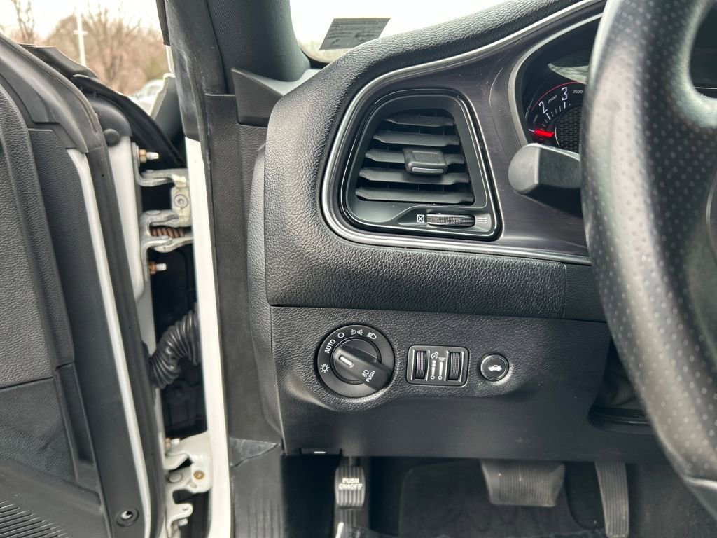 Used 2018 Dodge Challenger SXT w/ Blacktop Package image 22