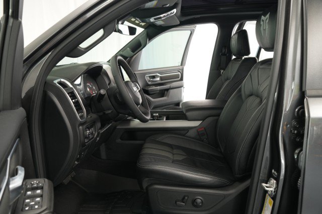 Used 2025 RAM 1500 Big Horn AWD/4WD image 44