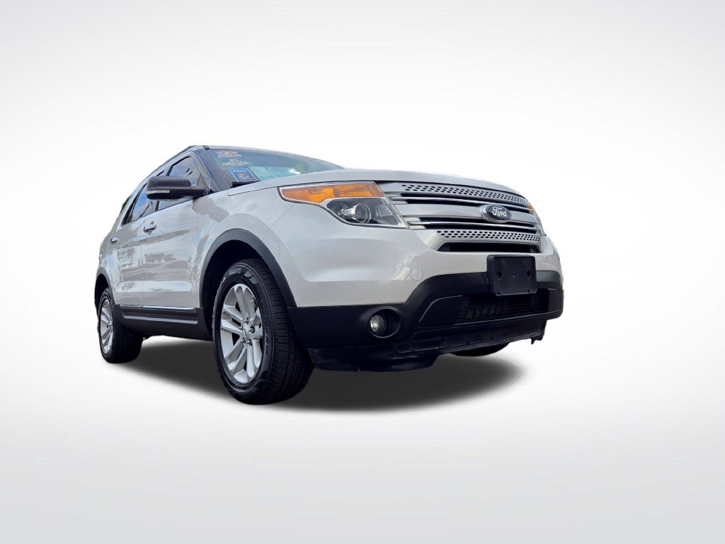 Used 2013 Ford Explorer XLT AWD/4WD image 55