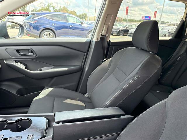 Certified 2026 Nissan Rogue S FWD image 15