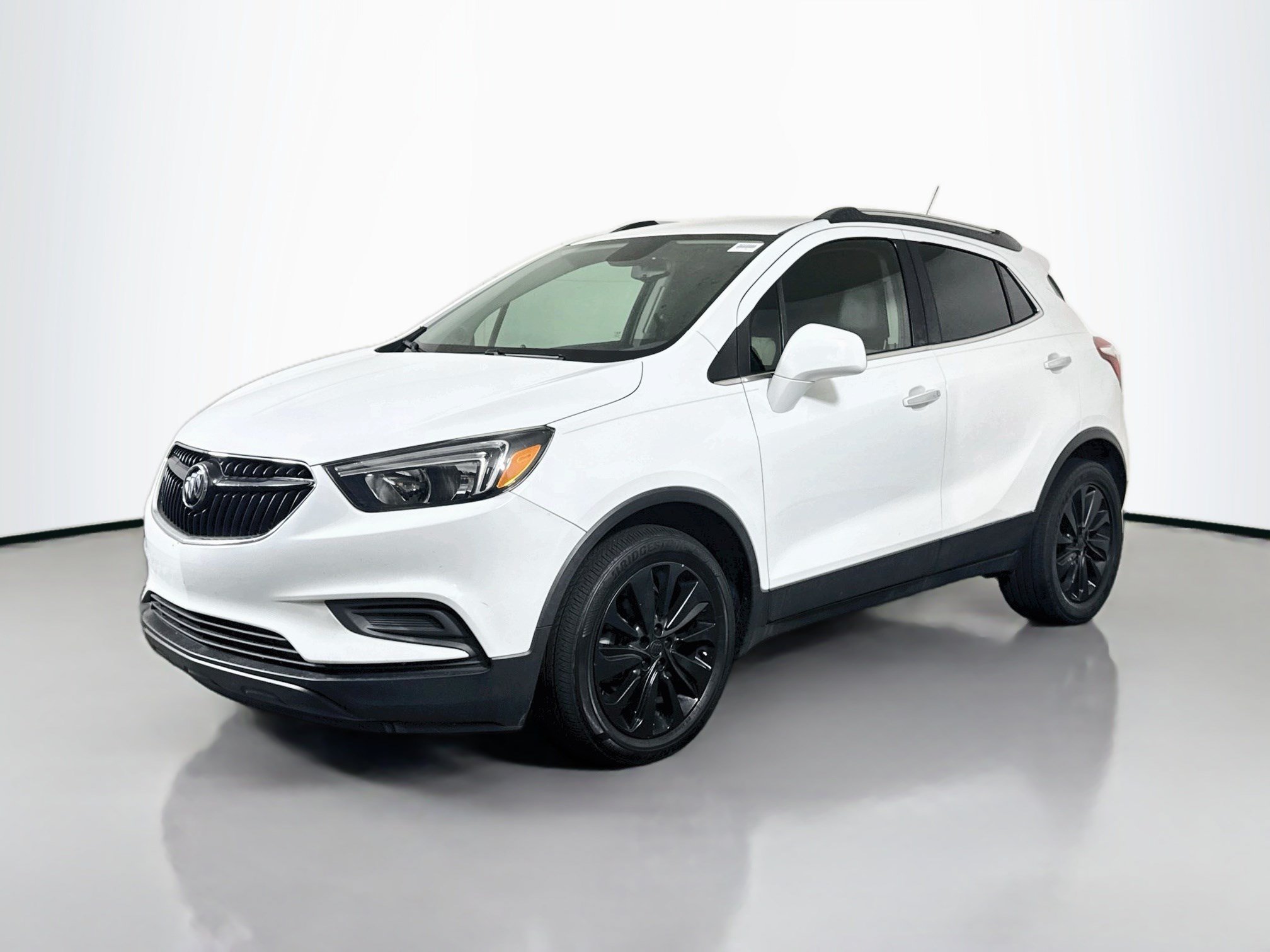 Used 2020 Buick Encore Preferred FWD image 4