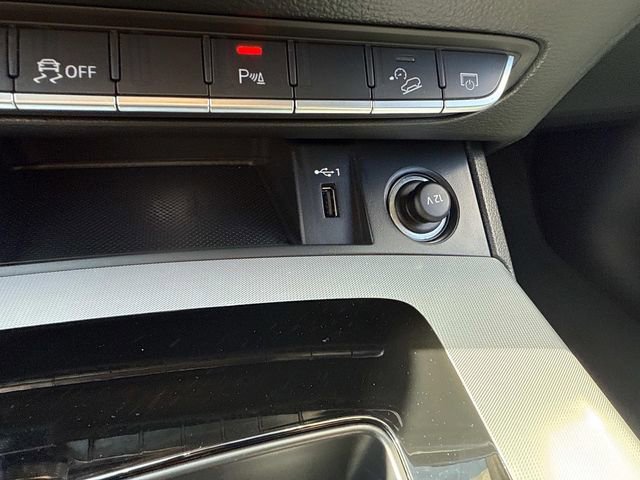 Used 2025 Audi Q5 2.0T Premium image 37