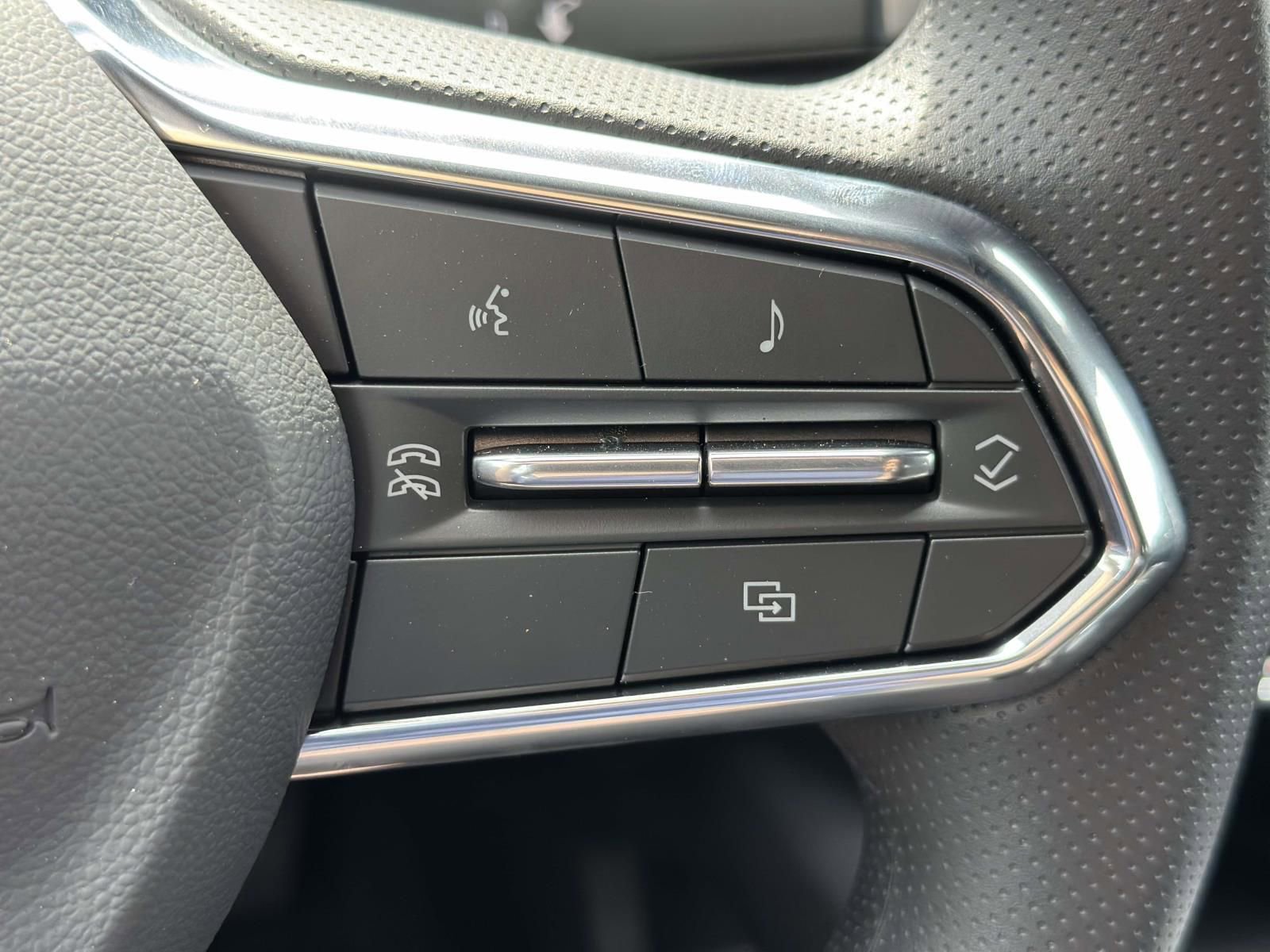 New 2026 Chevrolet Equinox EV LT image 15
