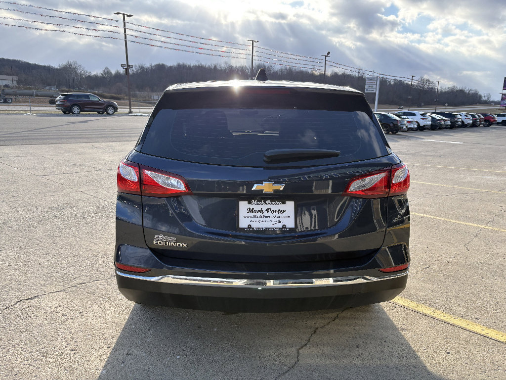 Used 2018 Chevrolet Equinox LS FWD image 4
