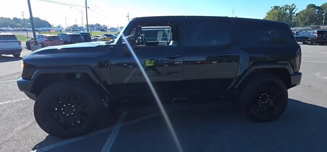 Used 2024 GMC Hummer EV 3X AWD/4WD image 2