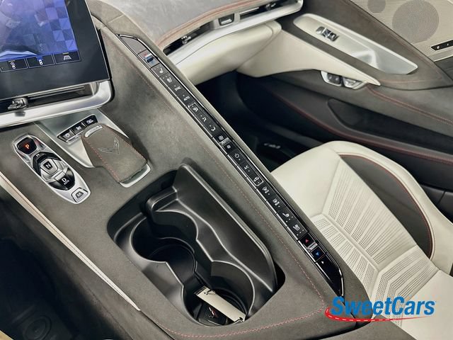 Used 2023 Chevrolet Corvette Z06 RWD image 34