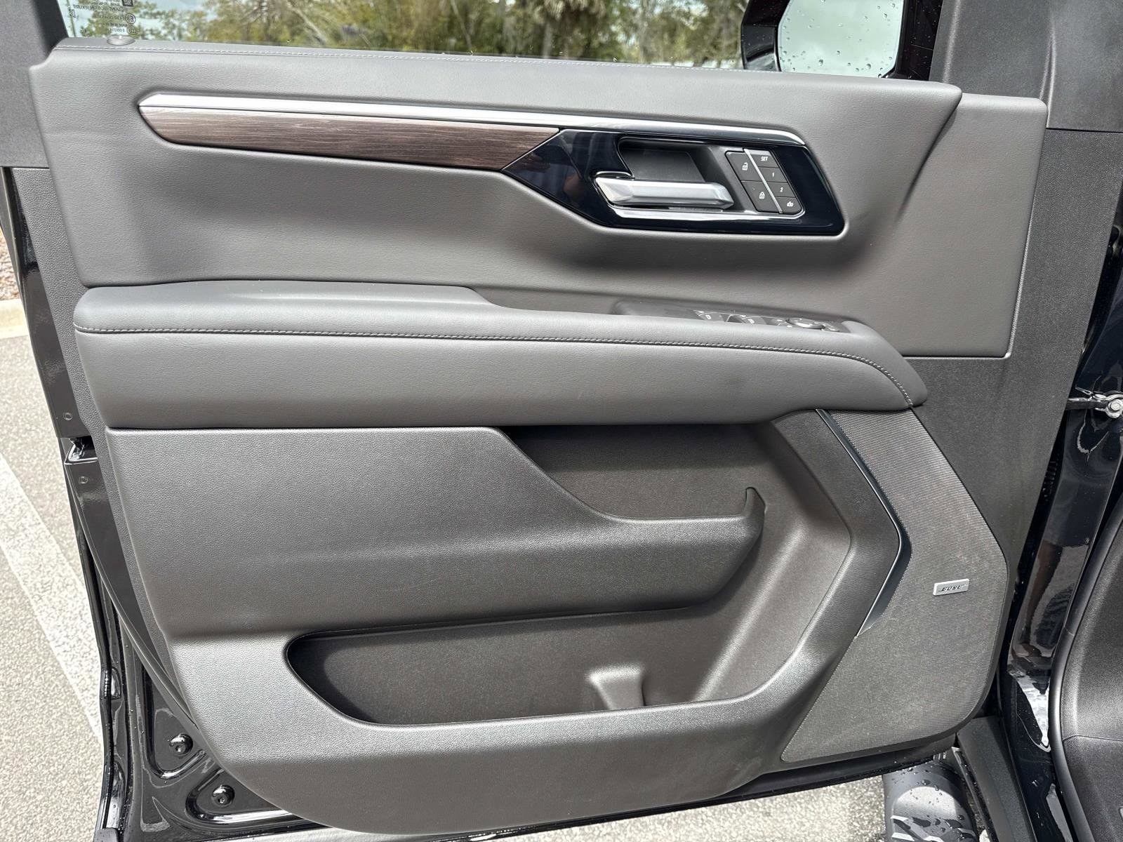 New 2026 Chevrolet Tahoe Z71 w/ Comfort Package image 18