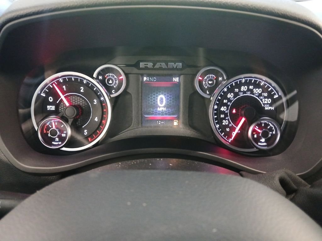 New 2026 RAM 2500 Tradesman AWD/4WD image 18