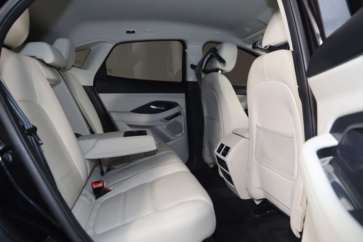 Used 2022 Jaguar E-PACE SE AWD/4WD image 14