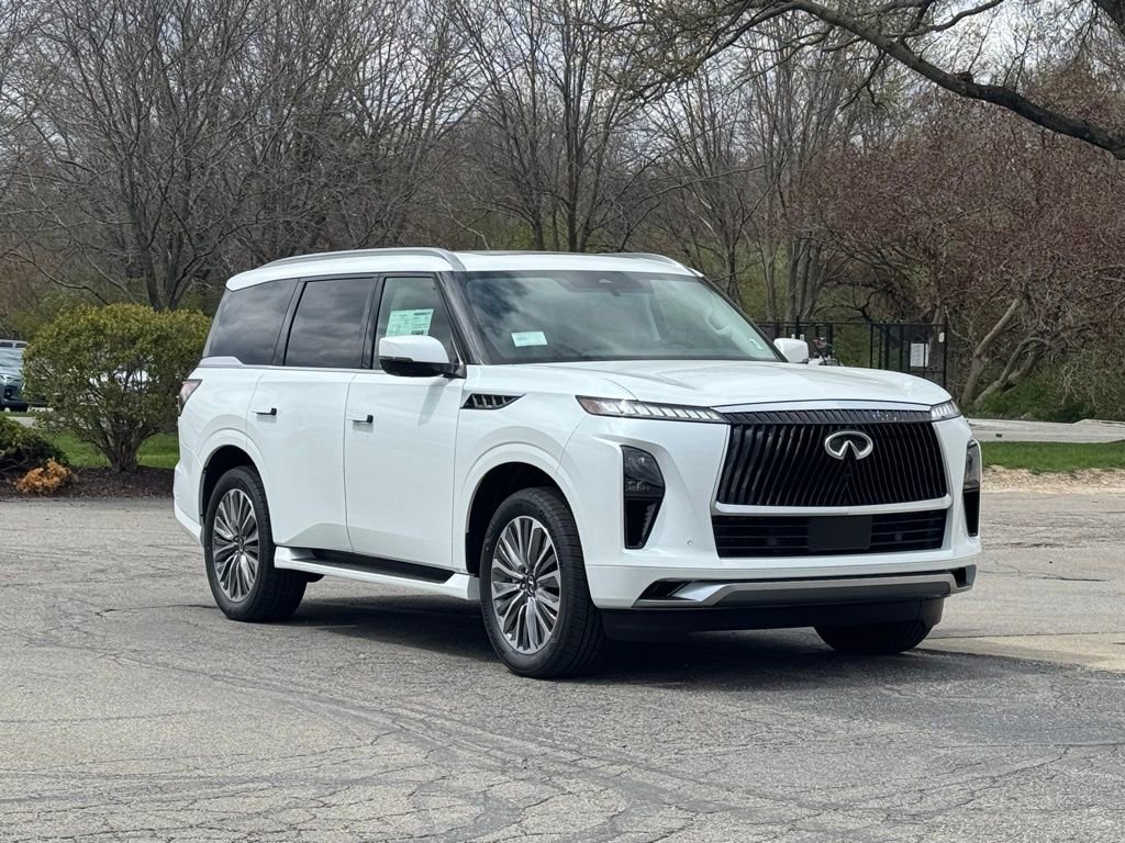 New 2025 INFINITI QX80 Luxe