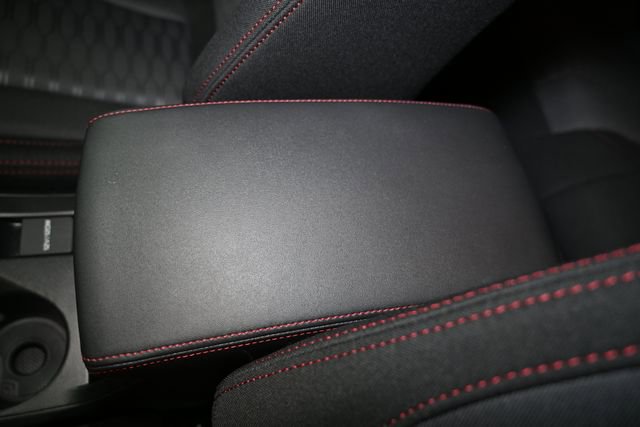 Used 2025 Subaru Impreza 2.0i Sport image 23