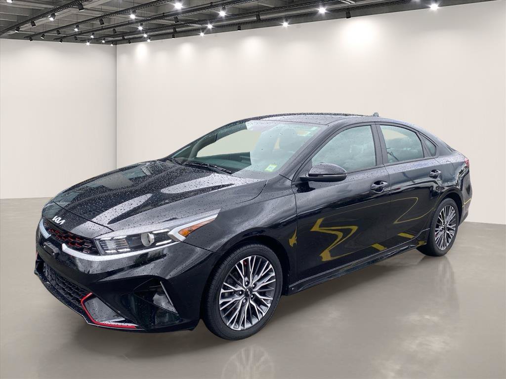 Certified 2022 Kia Forte GT-Line FWD image 4