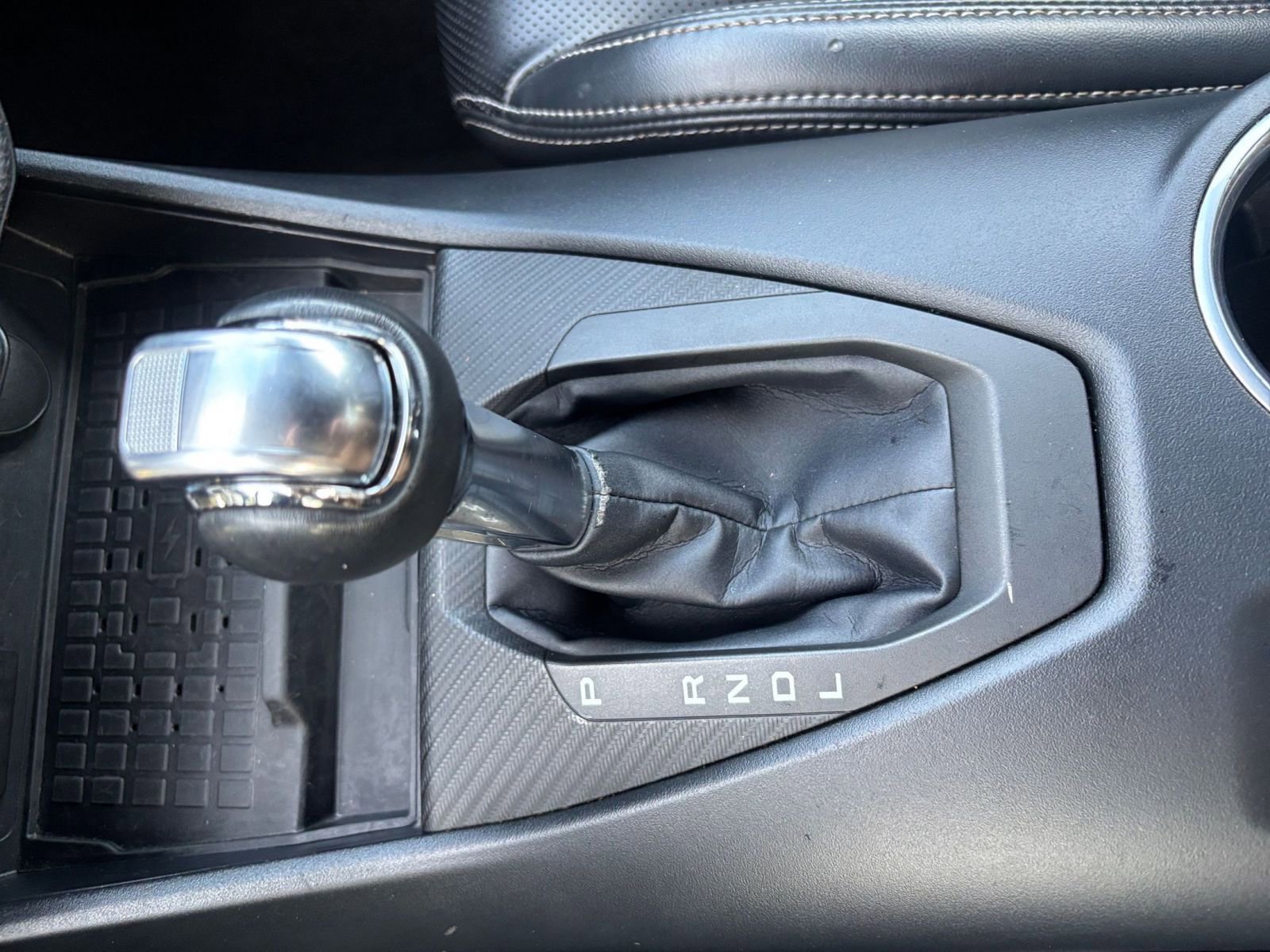 Used 2024 Ford Mustang Premium image 39