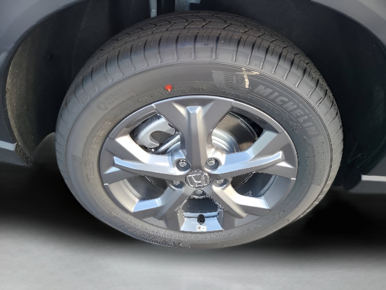New 2027 Honda HR-V LX image 9