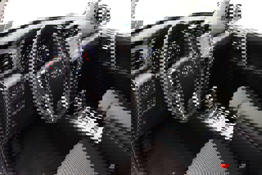 Used 2024 Toyota 4Runner SR5 image 16