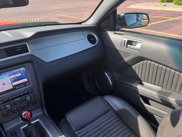 Used 2012 Ford Mustang Shelby GT500 w/ Electronics Pkg RWD image 17