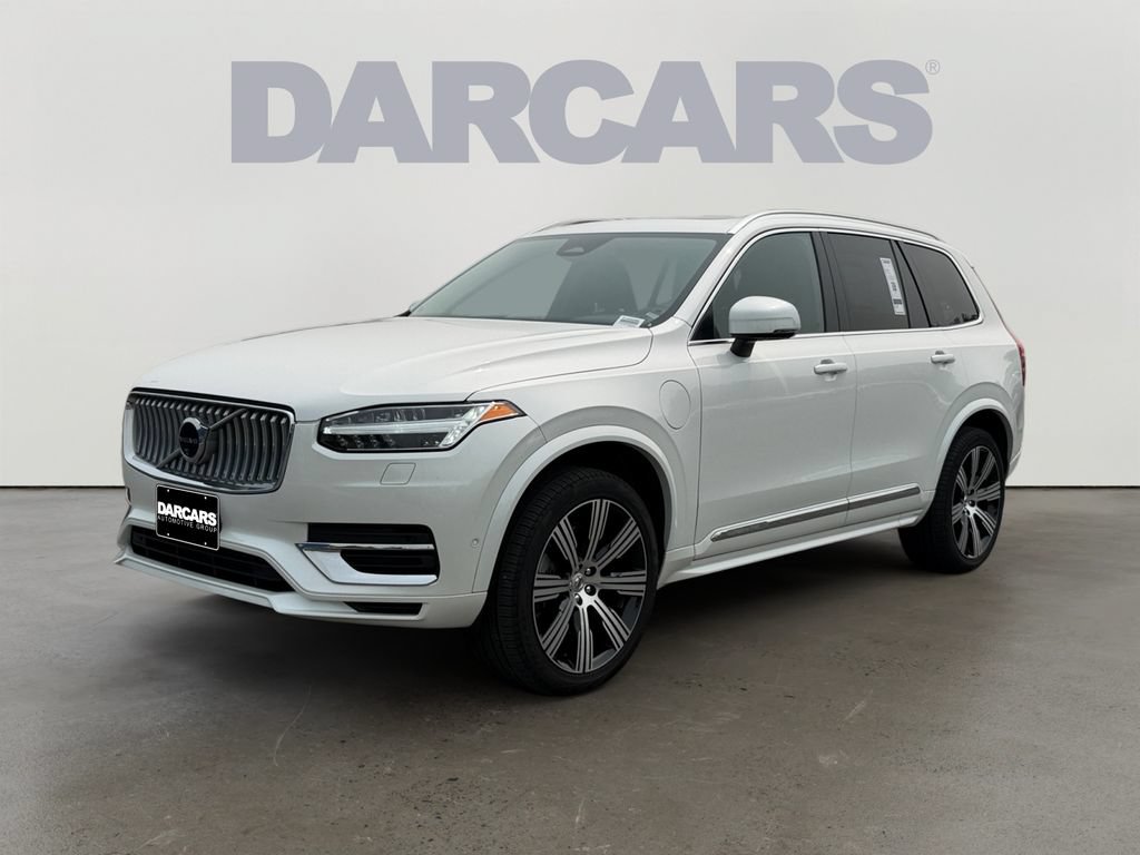 Certified 2024 Volvo XC90 T8 Plus w/ Protection Package Premier AWD/4WD image 3