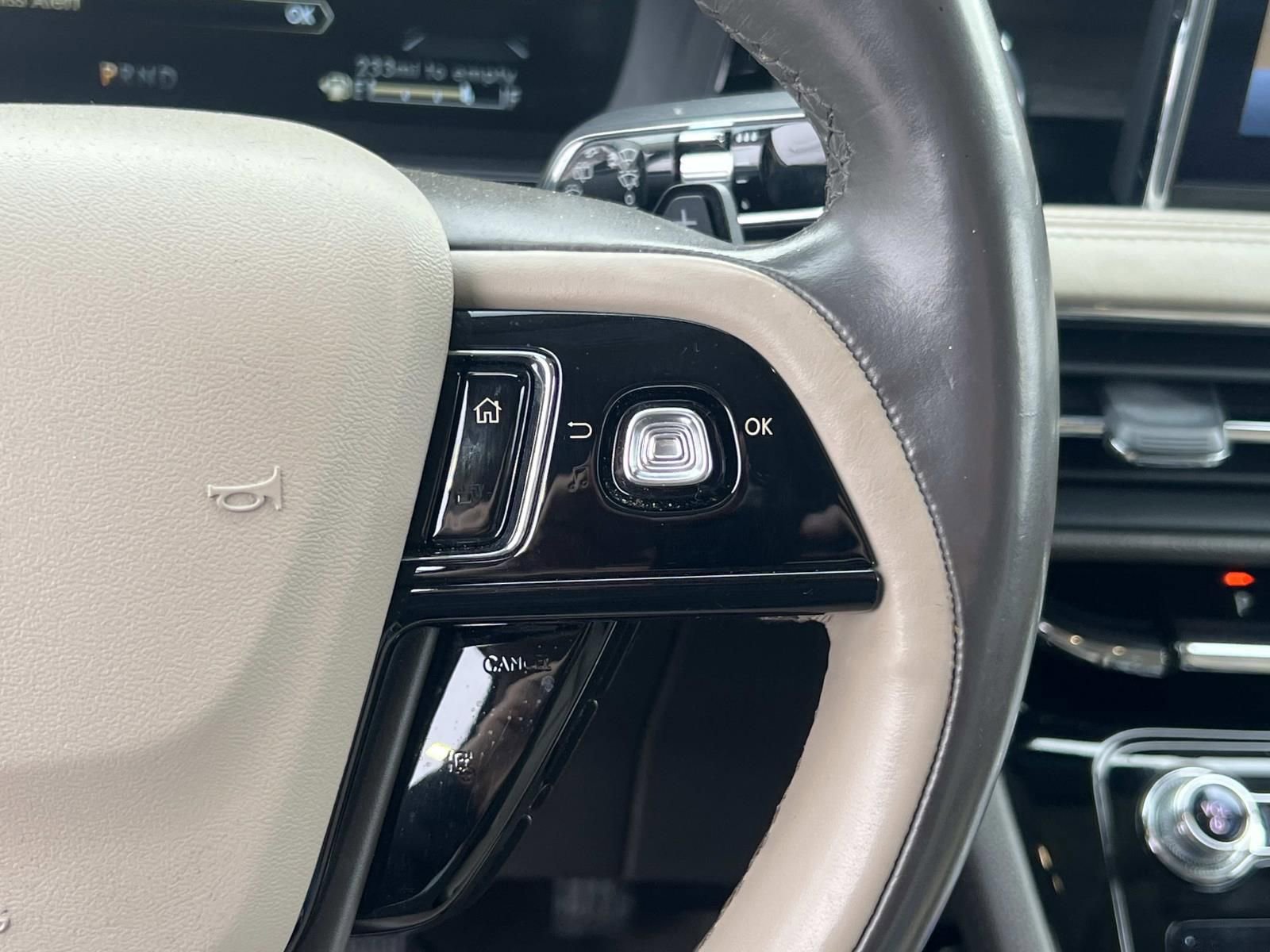 Used 2020 Lincoln Corsair Reserve w/ Equipment Group 201A image 26