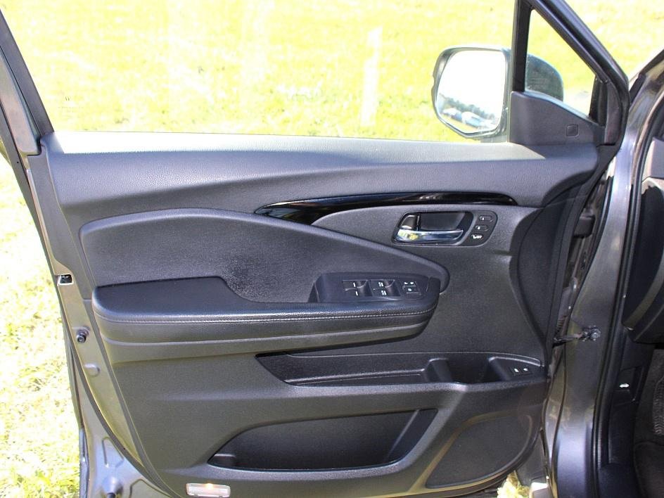 Used 2019 Honda Passport Touring image 22