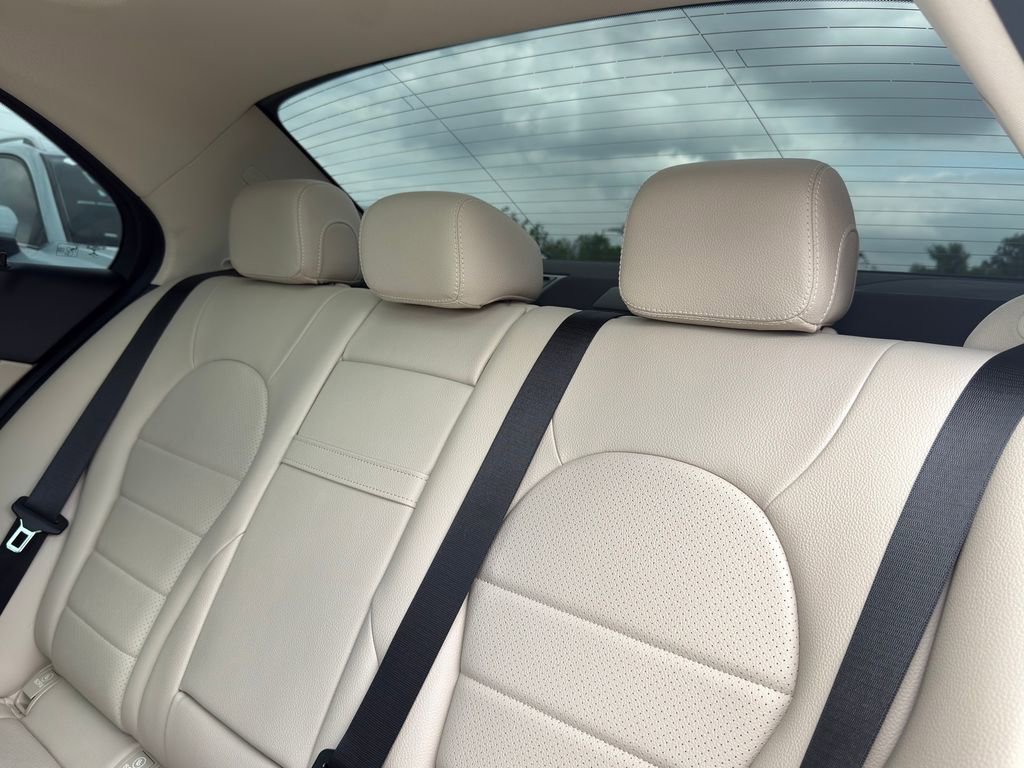 Used 2020 Mercedes-Benz C 300 Sedan image 28