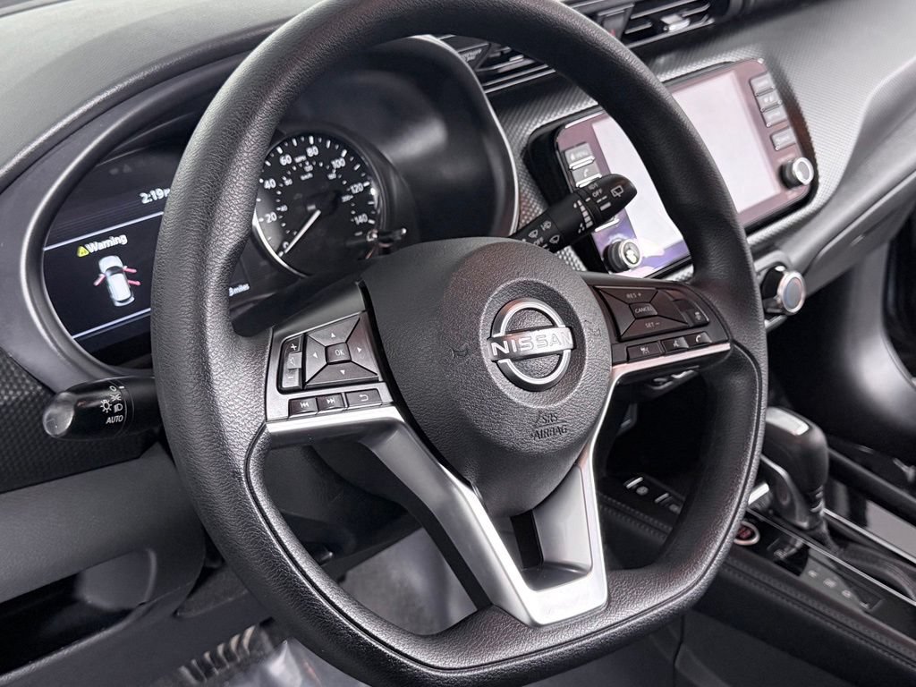 Used 2024 Nissan Kicks SV w/ Interior Electronics Package FWD image 12
