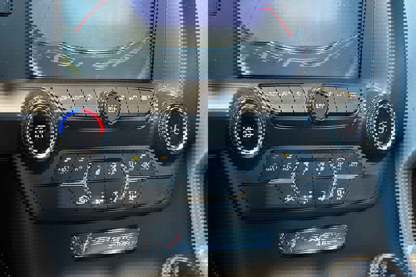 Used 2018 Chevrolet Corvette Stingray Coupe w/ 1LT image 18