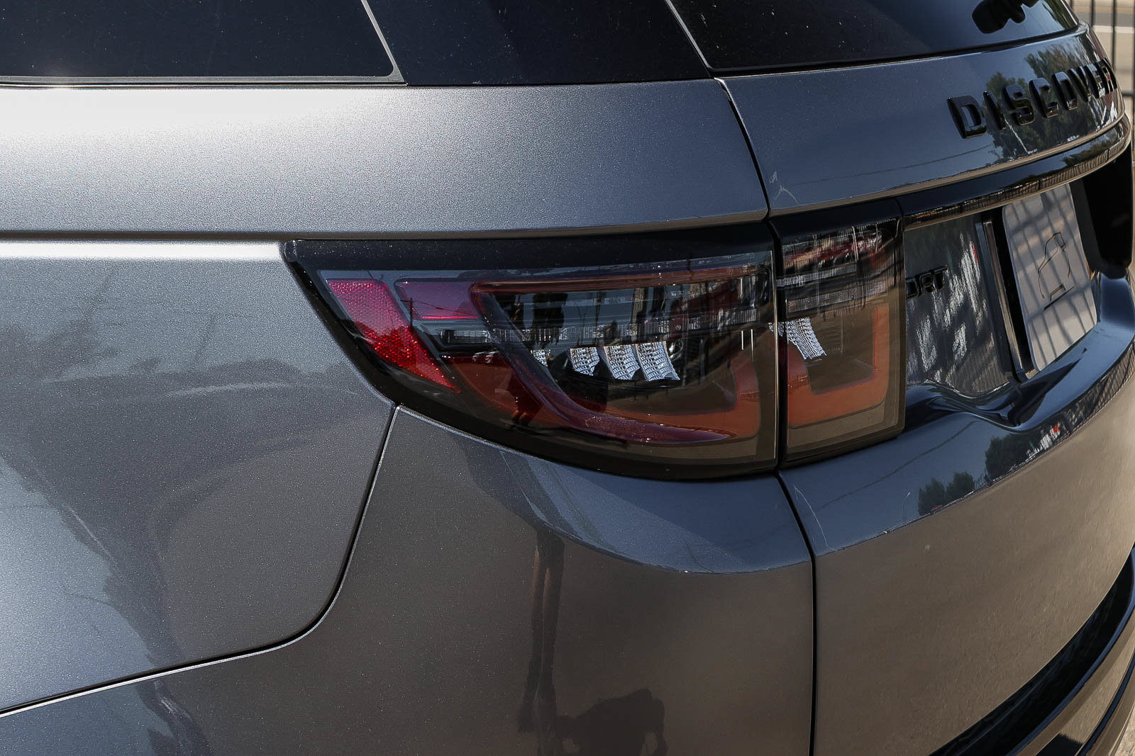 New 2026 Land Rover Discovery Sport Landmark AWD/4WD image 10